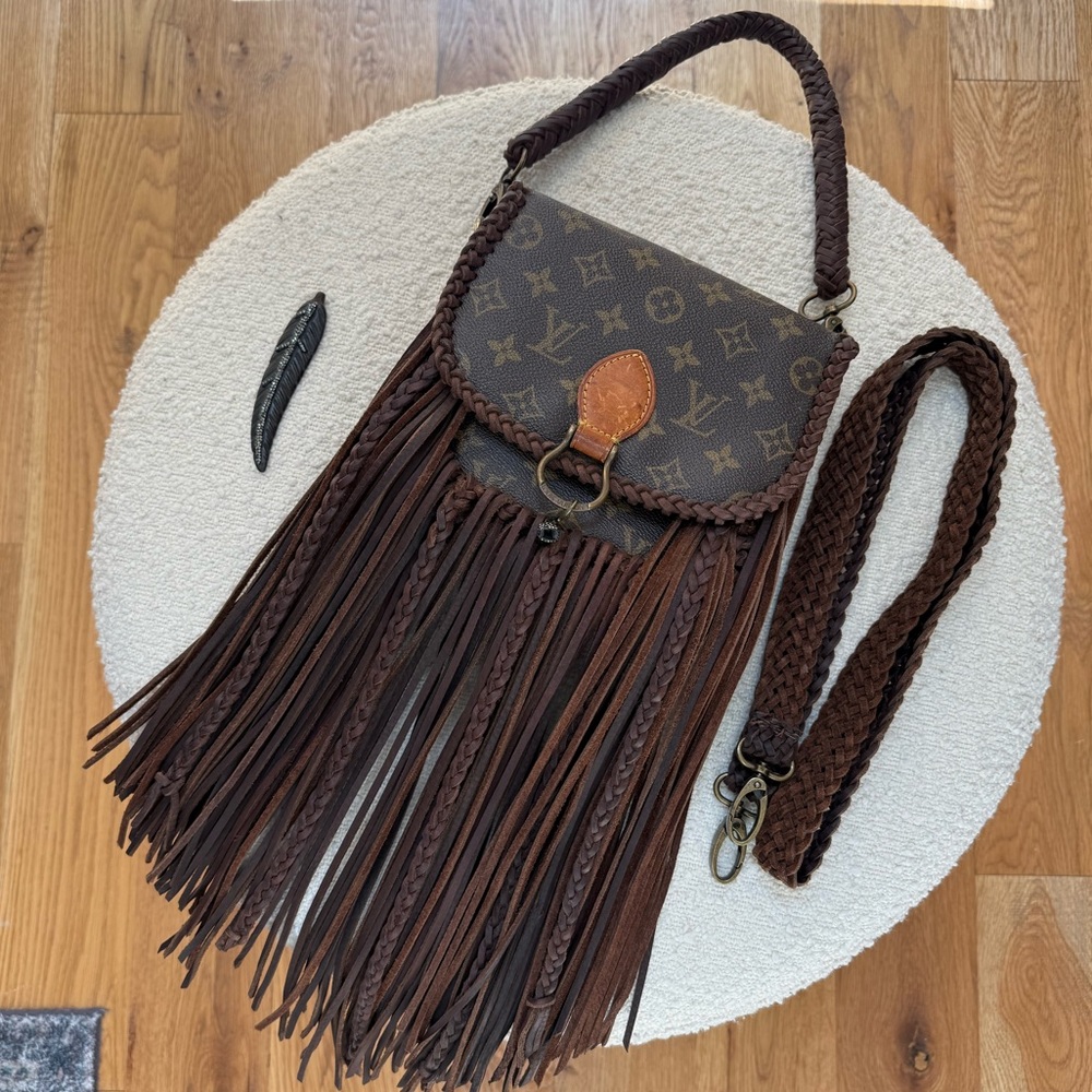 EUC Vintage Boho World Traveler Bag Louis Vuitton Reworked Medium *READ*